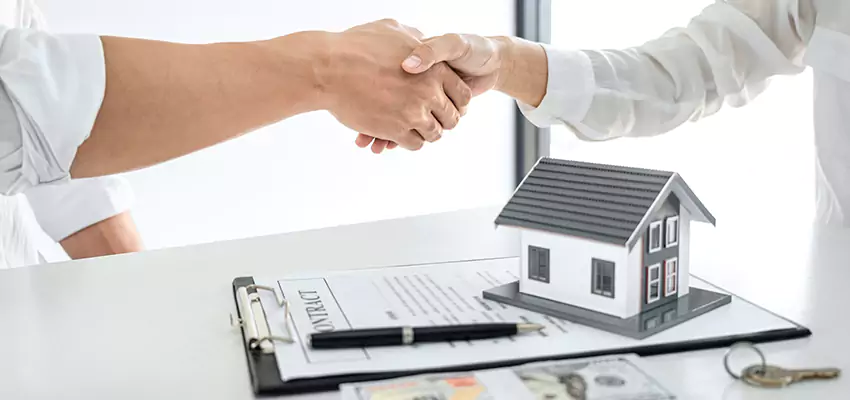 How We Determine Your Sell My Condo Fast Offer in Elmont, New York?