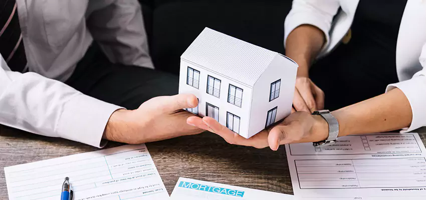 How We Determine Your Sell House for Cash Offer in Elmont, New York?