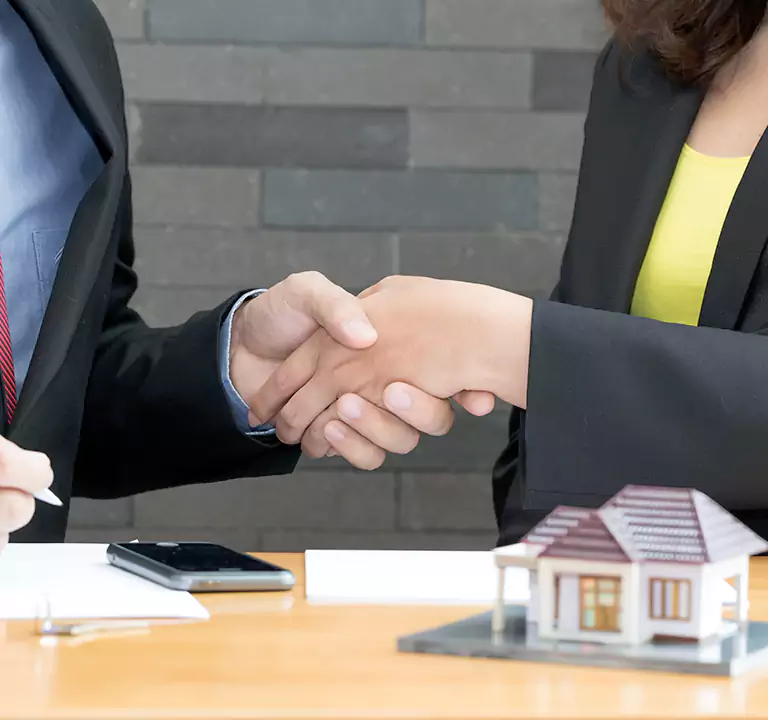 Why Sell to Us Instead of Letting the Home Go to Auction in Elmont, NY?